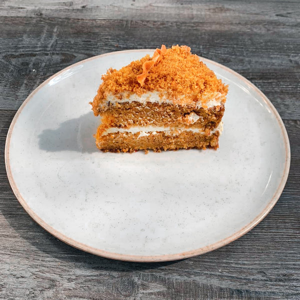 Porción Torta de Zanahoria